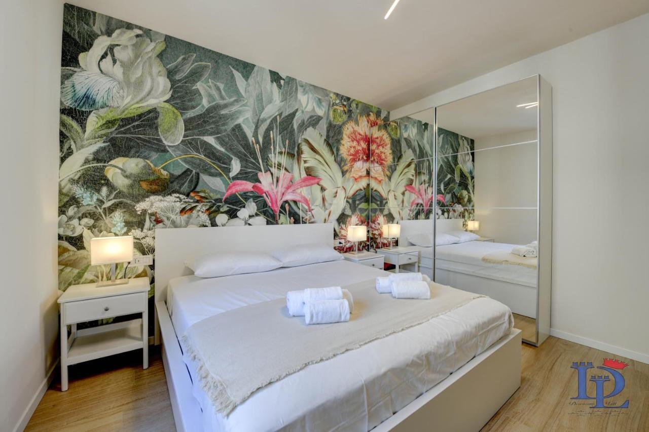 Desenzanoloft Official Partner Marriott Homes & Villas - Apa Dom Downtown Family Apartment เดเซนซาโนเดลการ์ดา ภายนอก รูปภาพ